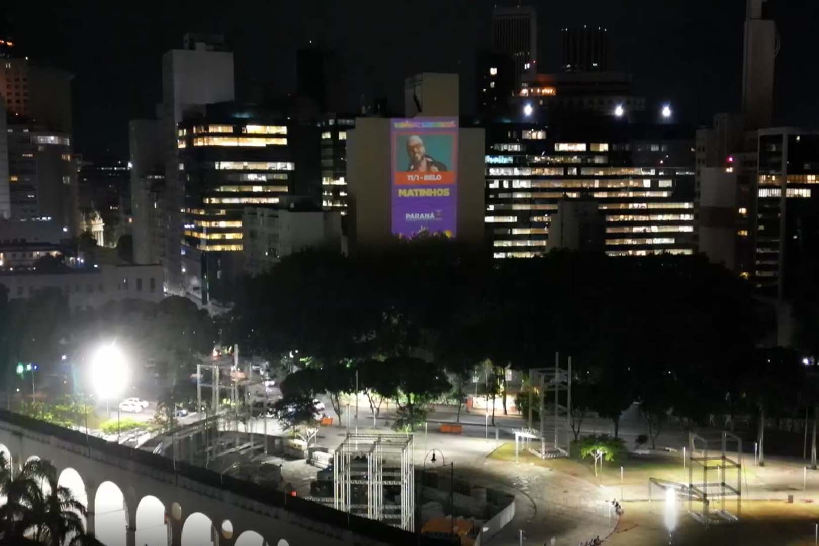 Programação do Verão Maior Paraná é exibida em pontos turísticos do Brasil