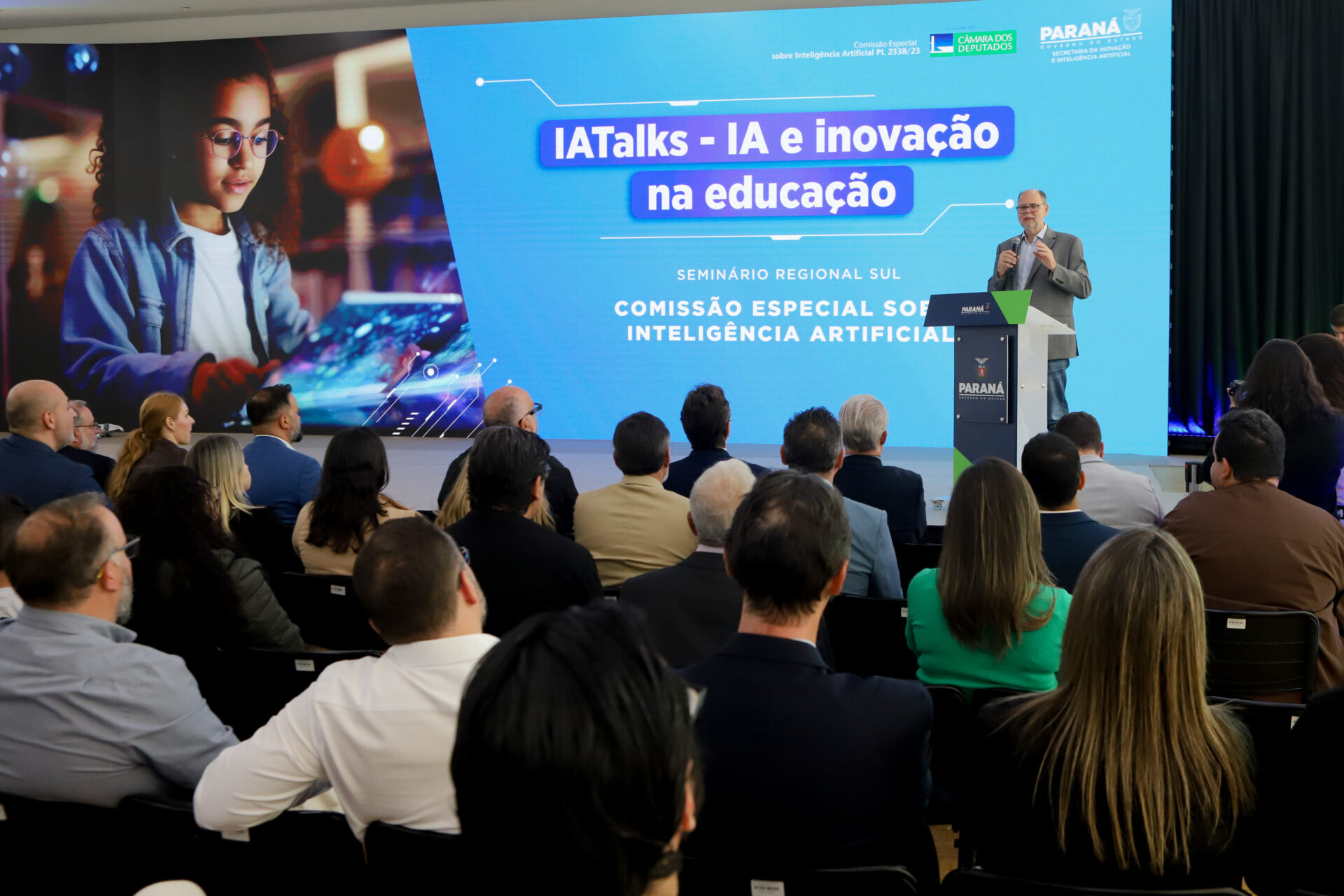 Com apoio do Estado, seminário debate Inteligência Artificial na educação