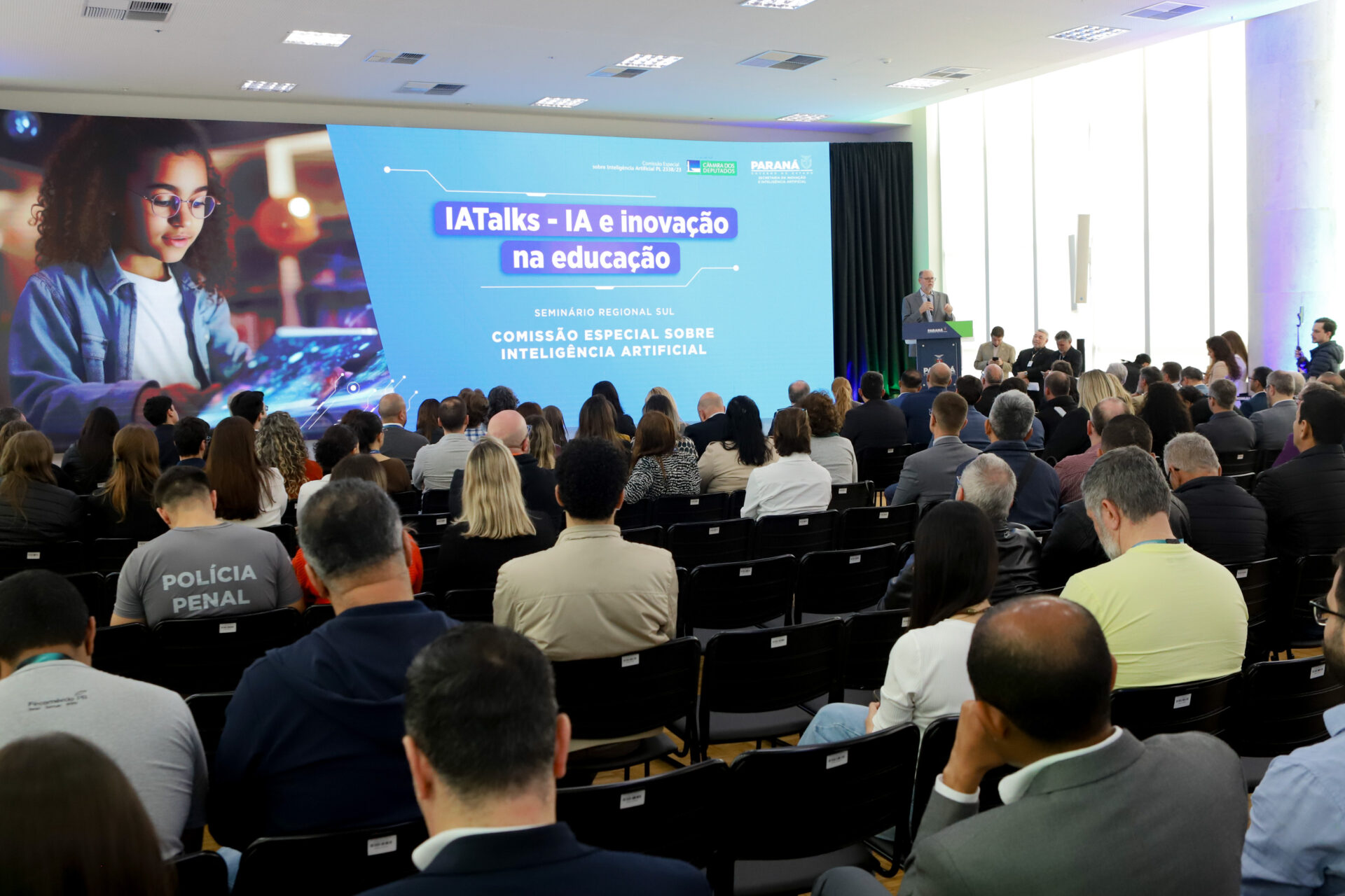 Com apoio do Estado, seminário debate Inteligência Artificial na educação