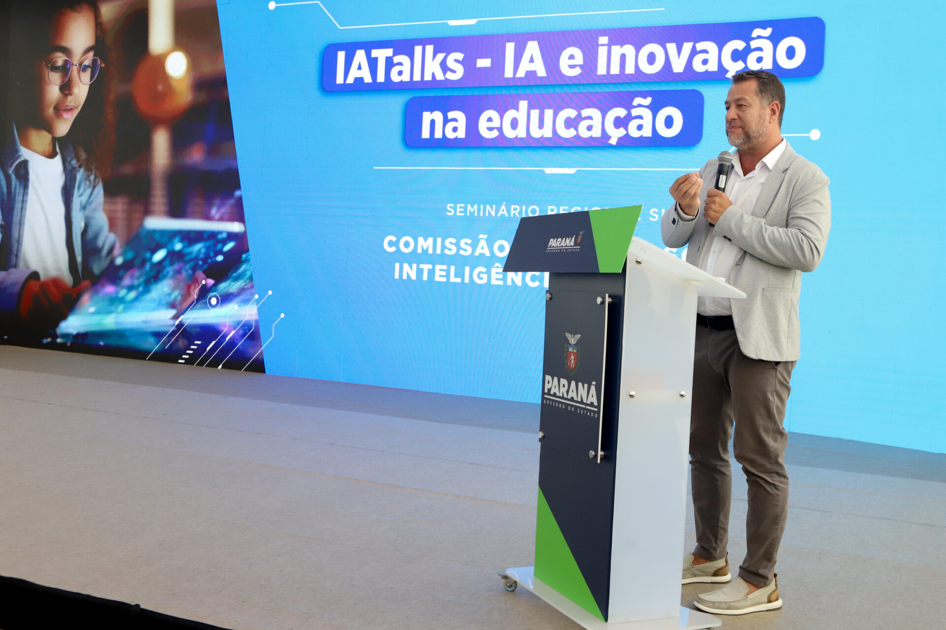 Com apoio do Estado, seminário debate Inteligência Artificial na educação