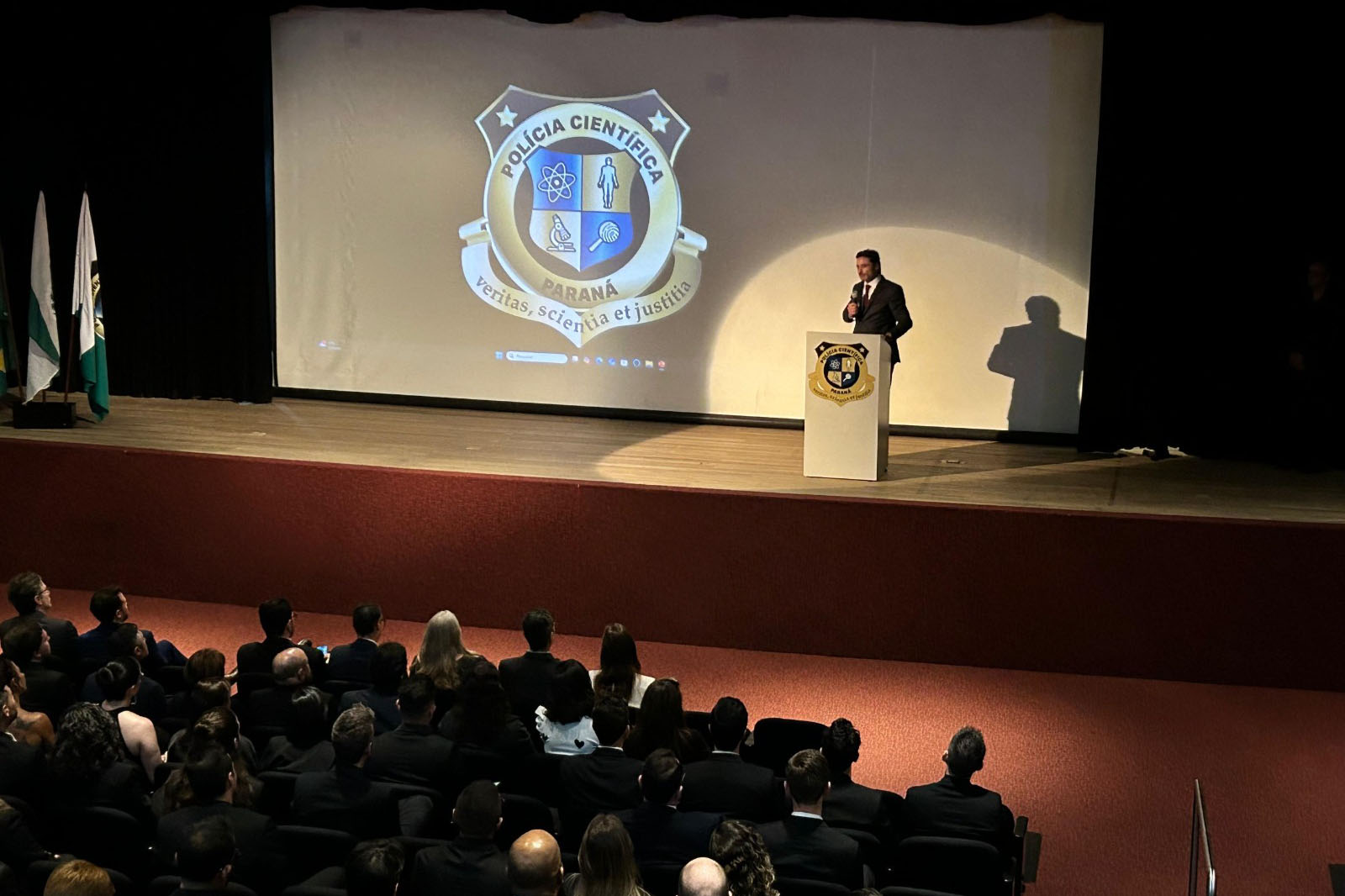 Polícia Científica do Paraná inicia curso de formação para novos peritos e técnicos oficiais