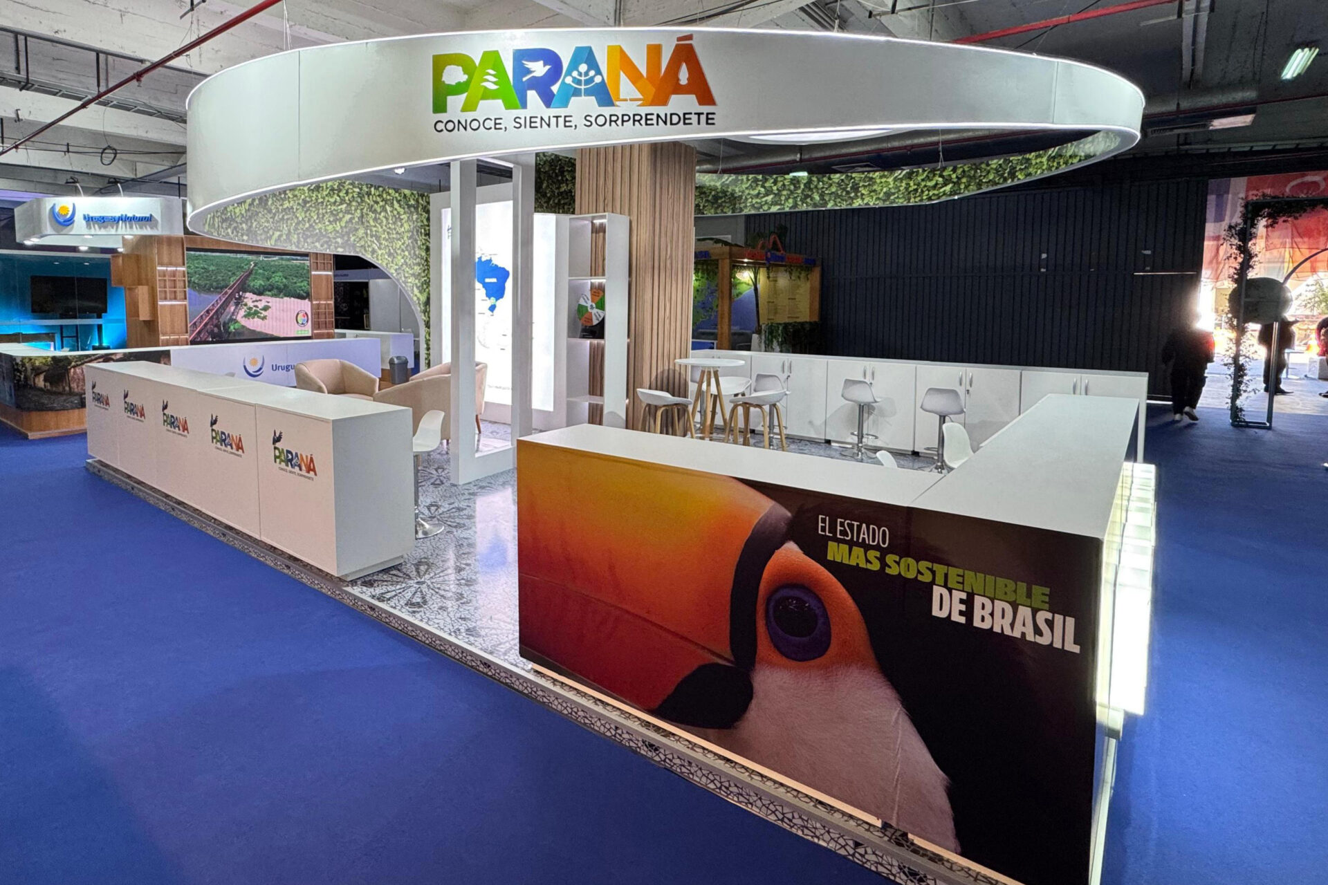 Com 27 coexpositores, Paraná promove atrativos e serviços em feira de turismo no Paraguai