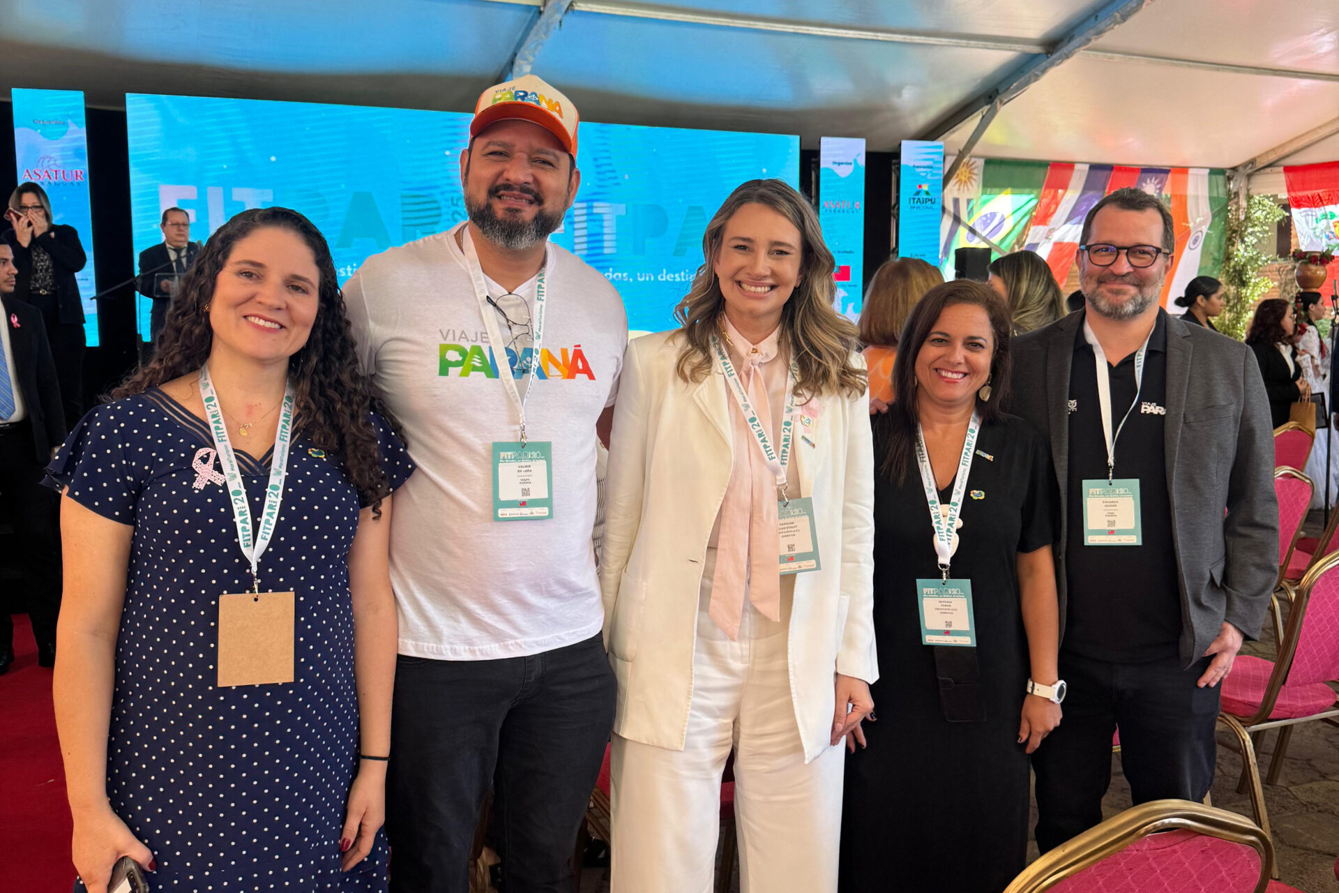 Com 27 coexpositores, Paraná promove atrativos e serviços em feira de turismo no Paraguai