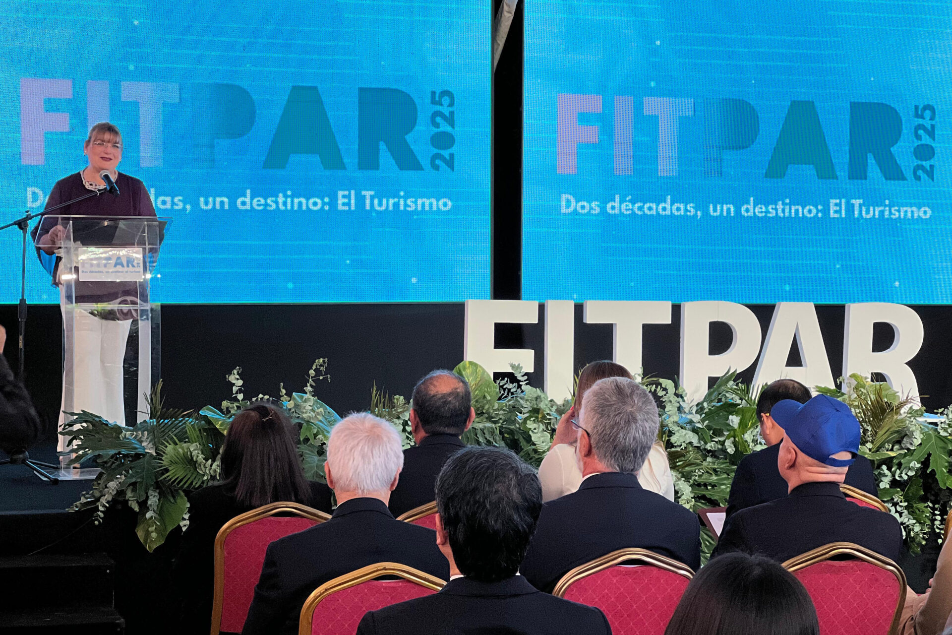 Com 27 coexpositores, Paraná promove atrativos e serviços em feira de turismo no Paraguai