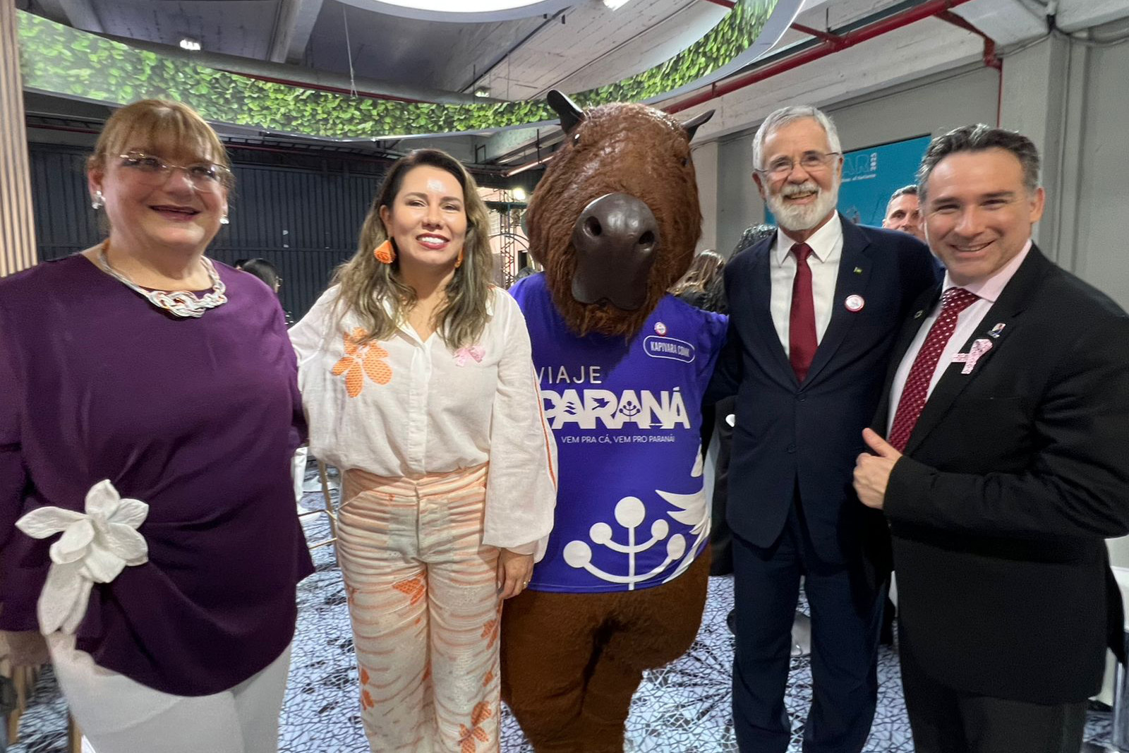 Com 27 coexpositores, Paraná promove atrativos e serviços em feira de turismo no Paraguai