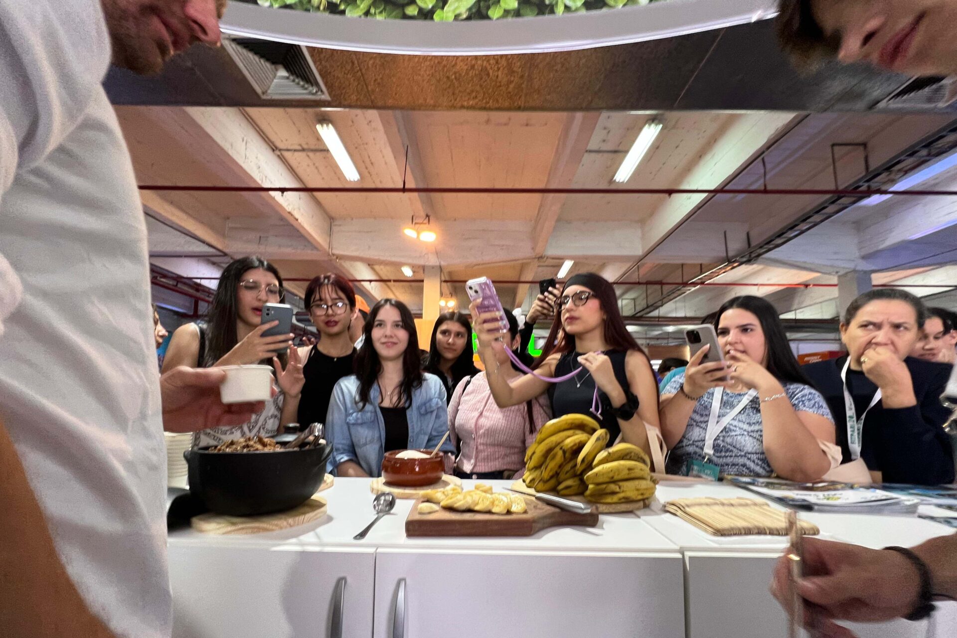 Paraná conquista prêmio de melhor estande em feira internacional de turismo