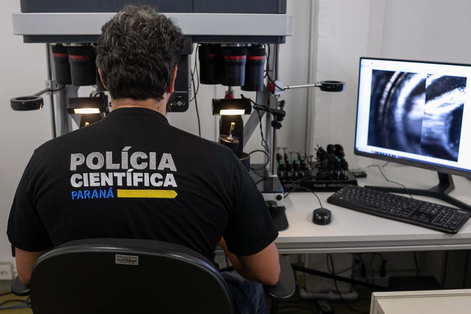Trabalho de perícia ganha amplitude no Paraná e índice de solução de homicídios chega a 97%