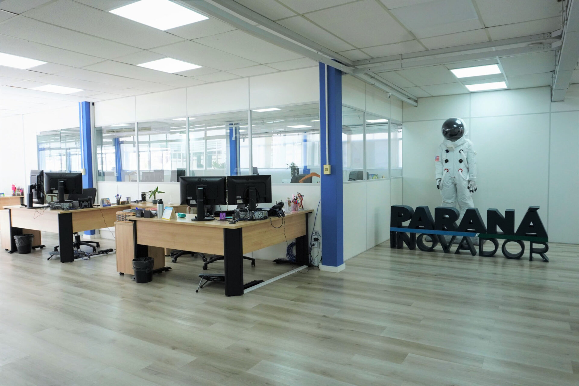 Estado inaugura novo espaço da Secretaria da Inovação e Inteligência Artificial
