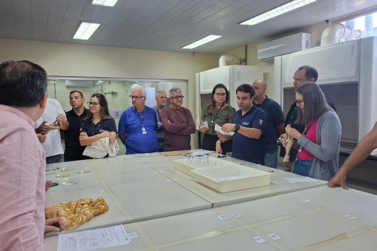 Referência nacional, Laboratório Têxtil de Londrina recebe capacitação do Inmetro