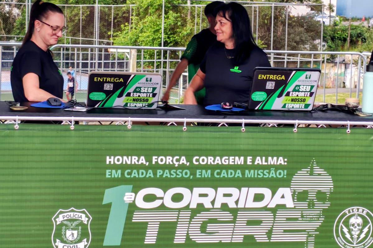 1ª Corrida Noturna do Tigre celebra 35 anos da unidade especializada da PCPR e reúne 2,5 mil pessoas
