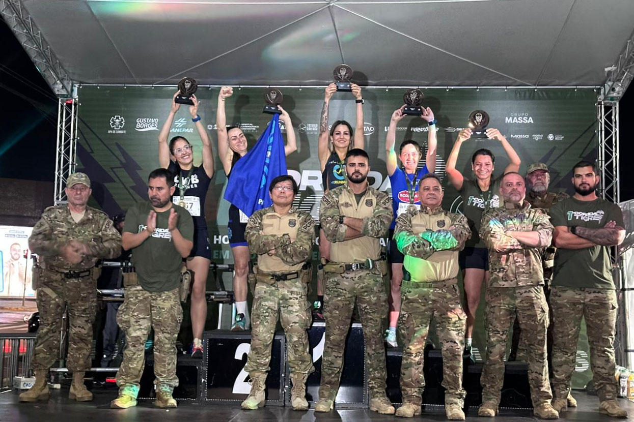 1ª Corrida Noturna do Tigre celebra 35 anos da unidade especializada da PCPR e reúne 2,5 mil pessoas